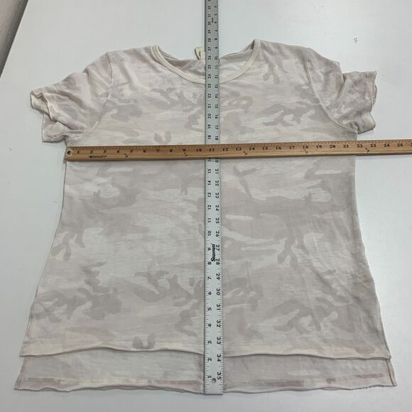 We The Free People Shirt Womens S Small Pearl Camo Cotton Blend Hi Low Hem Tee - Picture 8 of 15